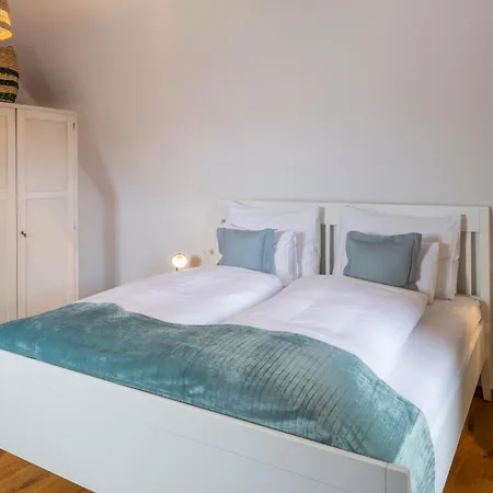 Steirerblicke - Schilcherstoeckl * Gamsgebirg